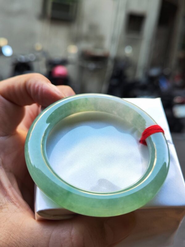 🔥 冰種滿綠粗圓骨 正圈手鐲 🔥
✨天然緬甸玉A貨 ✨