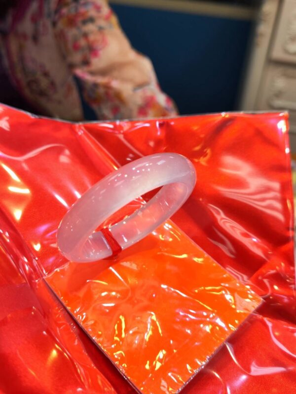 ✨ 頂級放光玻璃種 正圈厚庄手鐲 ✨