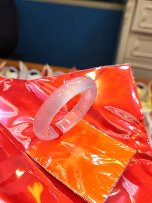 ✨ 頂級放光玻璃種 正圈厚庄手鐲 ✨