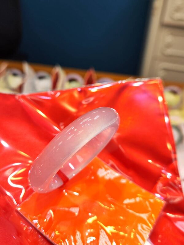 ✨ 頂級放光玻璃種 正圈厚庄手鐲 ✨