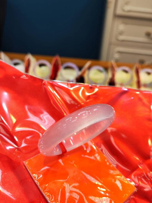 ✨ 頂級放光玻璃種 正圈厚庄手鐲 ✨