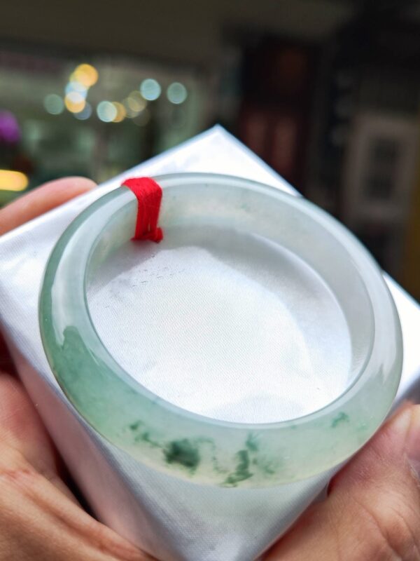 💎天然緬甸玉A貨 冰種飄綠花正圈手鐲 💎