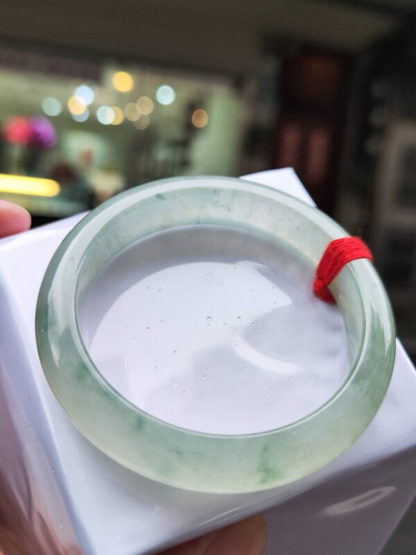 ✨ 放光玻璃種飄花正圈手鐲 ✨