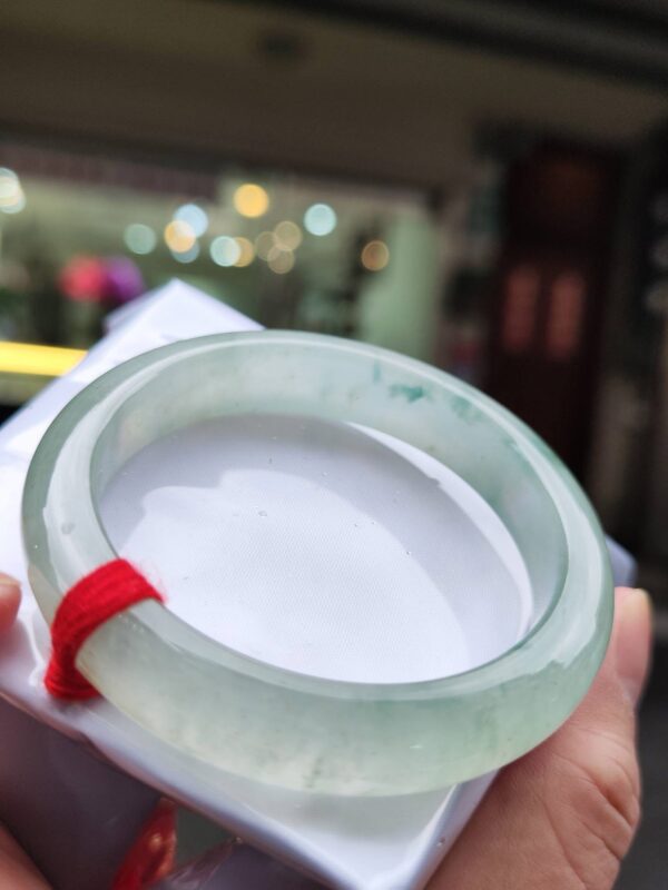 ✨ 放光玻璃種飄花正圈手鐲 ✨