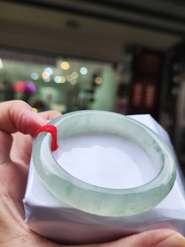 ✨ 放光玻璃種飄花正圈手鐲 ✨