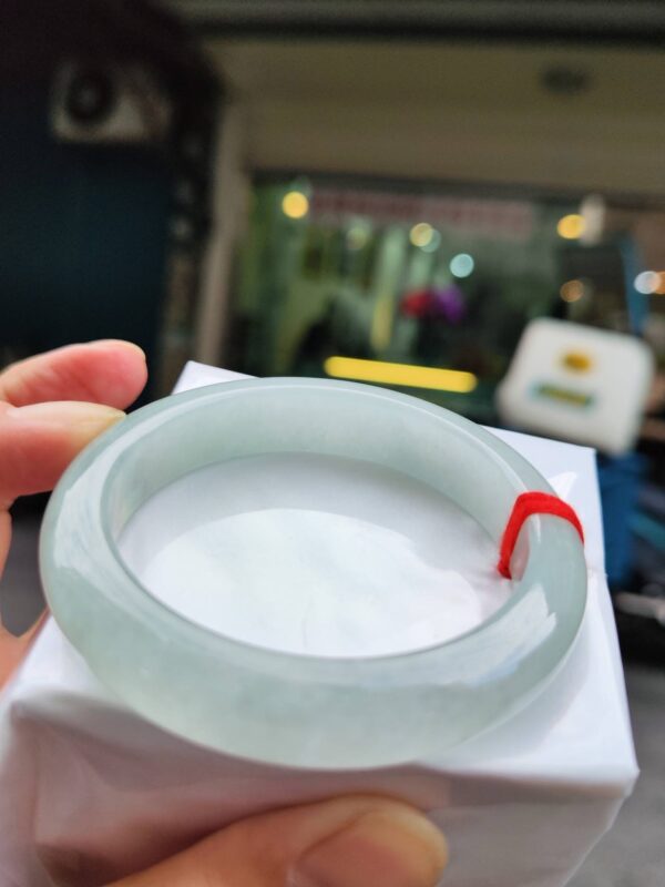 🌸  冰種白月光正圈厚庄手鐲  天然緬甸玉A貨 🌸