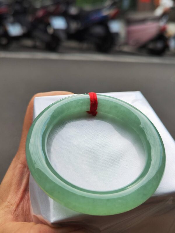🌸  冰種滿綠正圈圓骨手鐲  天然緬甸玉A貨 🌸