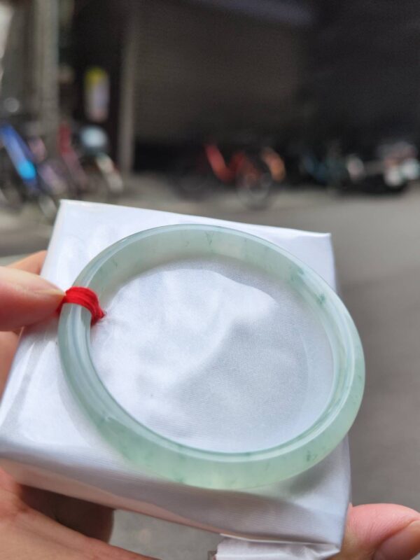 🌸  冰種飄花正圈圓骨手鐲  天然緬甸玉A貨 🌸