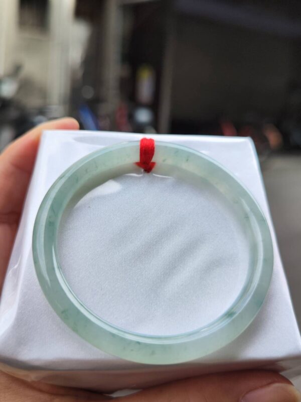 🌸  冰種飄花正圈圓骨手鐲  天然緬甸玉A貨 🌸