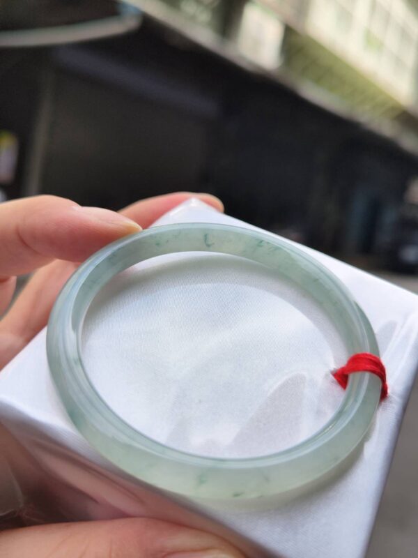 🌸  冰種飄花正圈圓骨手鐲  天然緬甸玉A貨 🌸