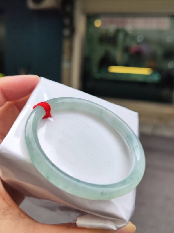 🌸  冰種飄花正圈圓骨手鐲  天然緬甸玉A貨 🌸