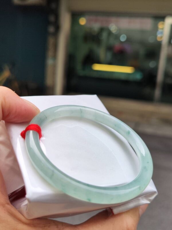 🌸  冰種飄花正圈圓骨手鐲  天然緬甸玉A貨 🌸