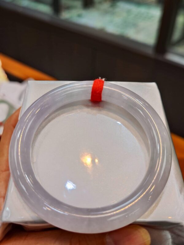 天然緬甸玉A貨 ((冰種))白月光正圈手鐲