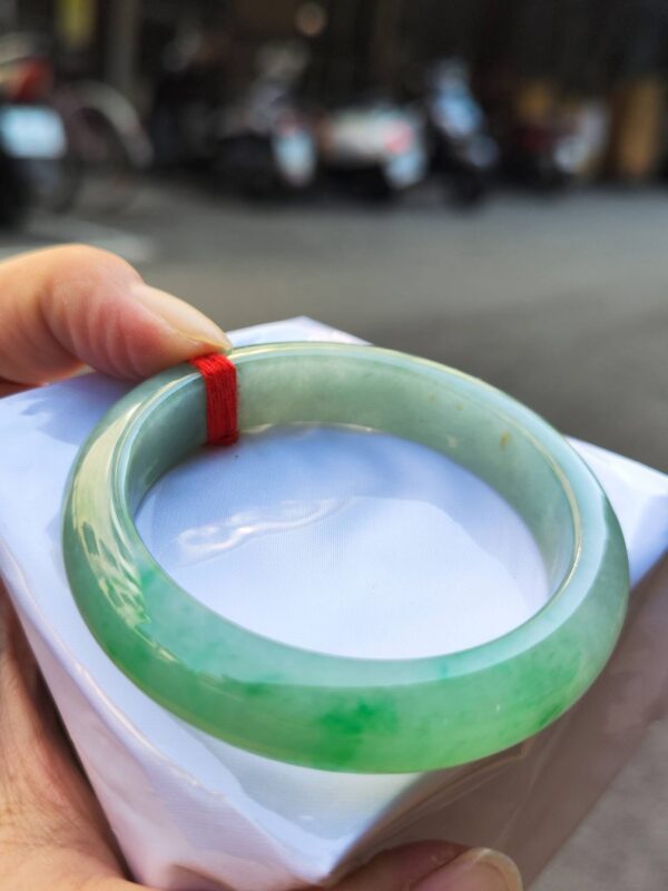 img_9314-2 🌸 飄陽綠正圈手鐲 天然緬甸玉A貨 🌸