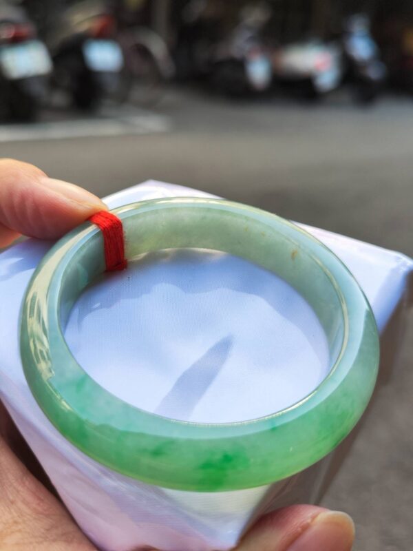 img_9318-2 🌸 飄陽綠正圈手鐲 天然緬甸玉A貨 🌸