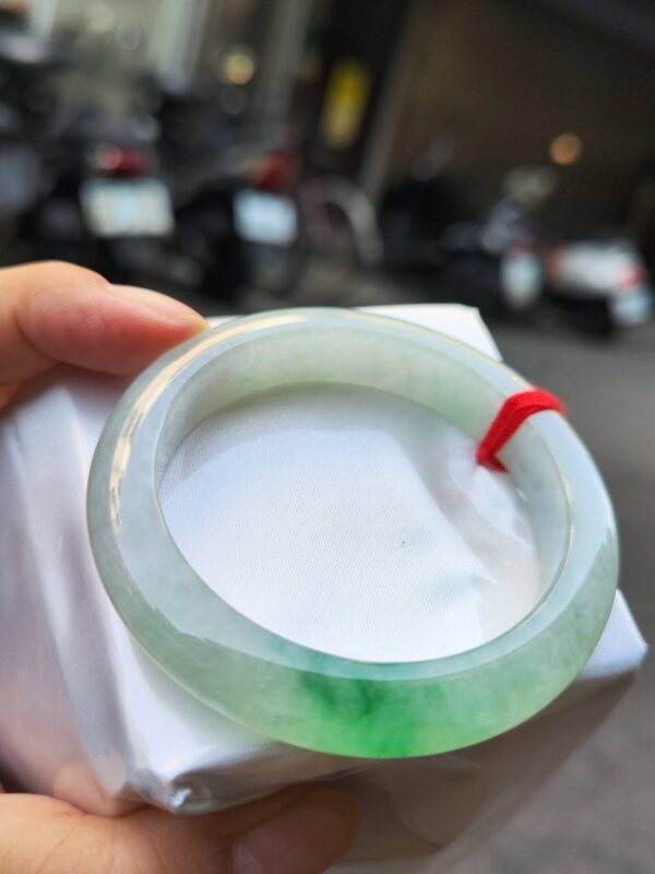 🌸  冰種飄陽綠正圈手鐲  天然緬甸玉A貨 🌸