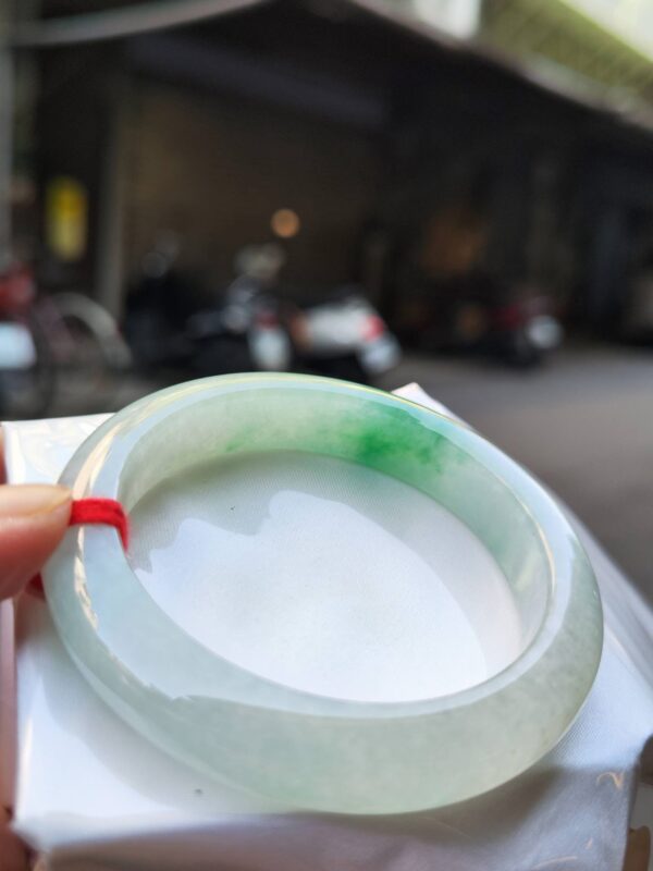 🌸  冰種飄陽綠正圈手鐲  天然緬甸玉A貨 🌸