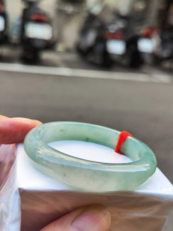 img_9381 🌸 冰玻微起光正圈手鐲 天然緬甸玉A貨 🌸