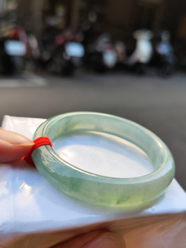 img_9388 🌸 冰玻微起光正圈手鐲 天然緬甸玉A貨 🌸