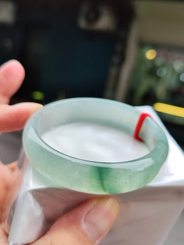 🌸  冰玻飄綠花正圈寬版手鐲  天然緬甸玉A貨 🌸