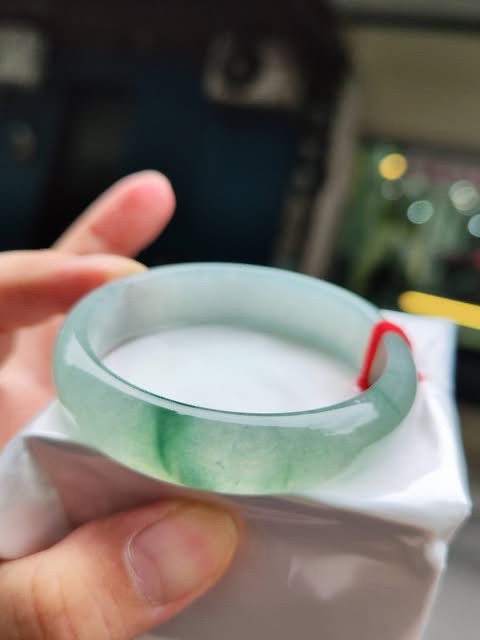 🌸  冰玻飄綠花正圈寬版手鐲  天然緬甸玉A貨 🌸