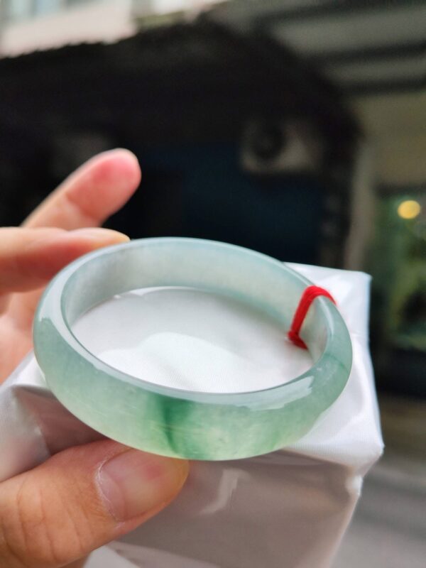 🌸  冰玻飄綠花正圈寬版手鐲  天然緬甸玉A貨 🌸