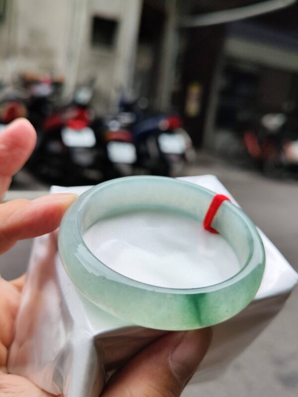 🌸  冰玻飄綠花正圈寬版手鐲  天然緬甸玉A貨 🌸