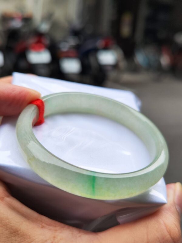 🌸  玻璃種飄陽綠正圈手鐲  天然緬甸玉A貨 🌸