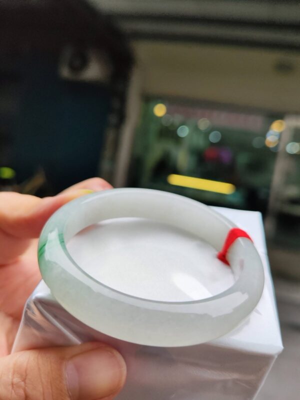 🌸  冰種飄陽綠正圈手鐲  天然緬甸玉A貨 🌸