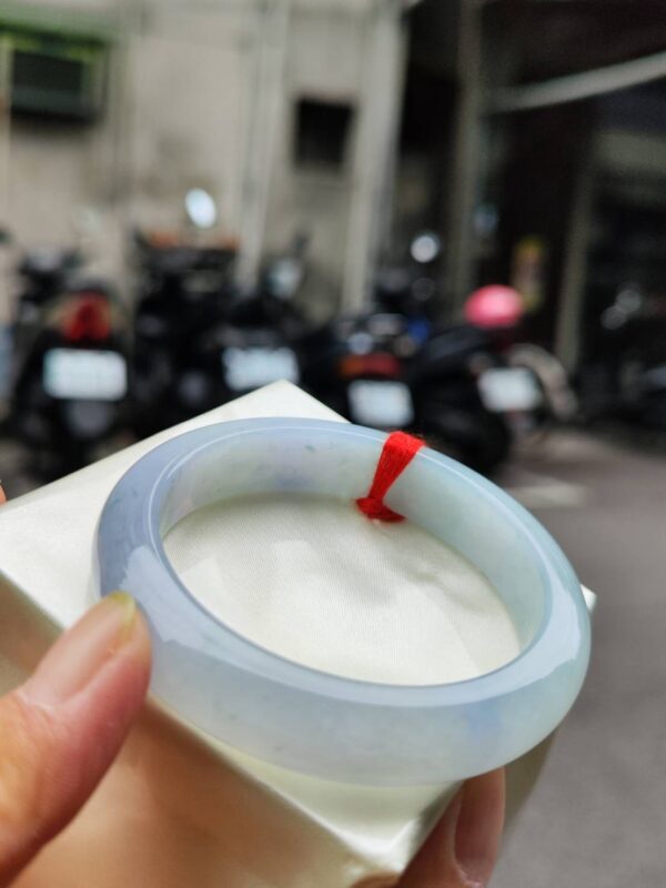 🌸冰透紫羅蘭飄花正圈手鐲  天然緬甸玉A貨 🌸