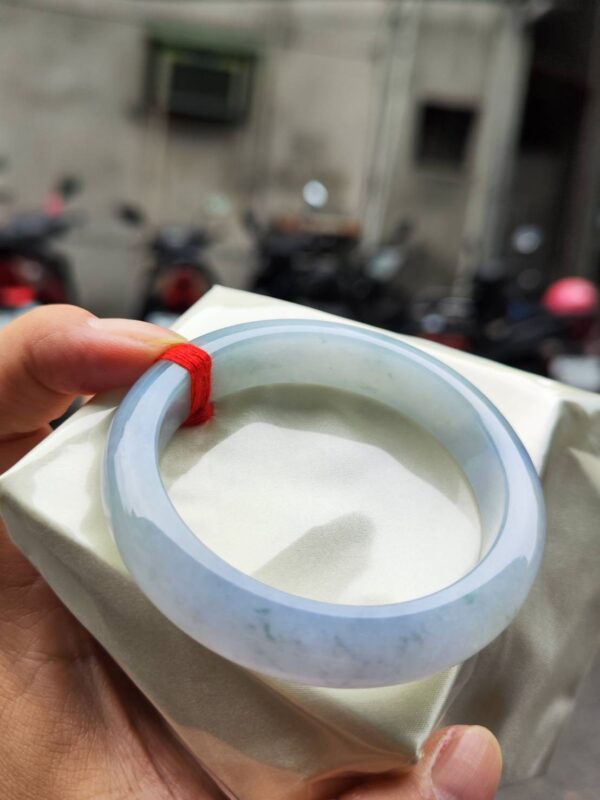 🌸冰透紫羅蘭飄花正圈手鐲  天然緬甸玉A貨 🌸