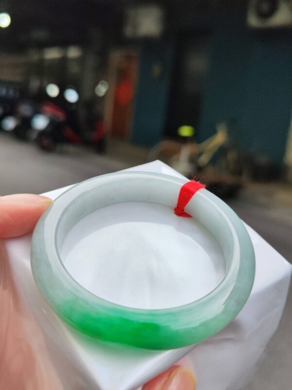 🌸  飄正陽綠正圈手鐲  天然緬甸玉A貨 🌸