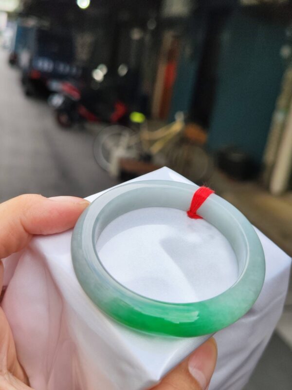 🌸  飄正陽綠正圈手鐲  天然緬甸玉A貨 🌸