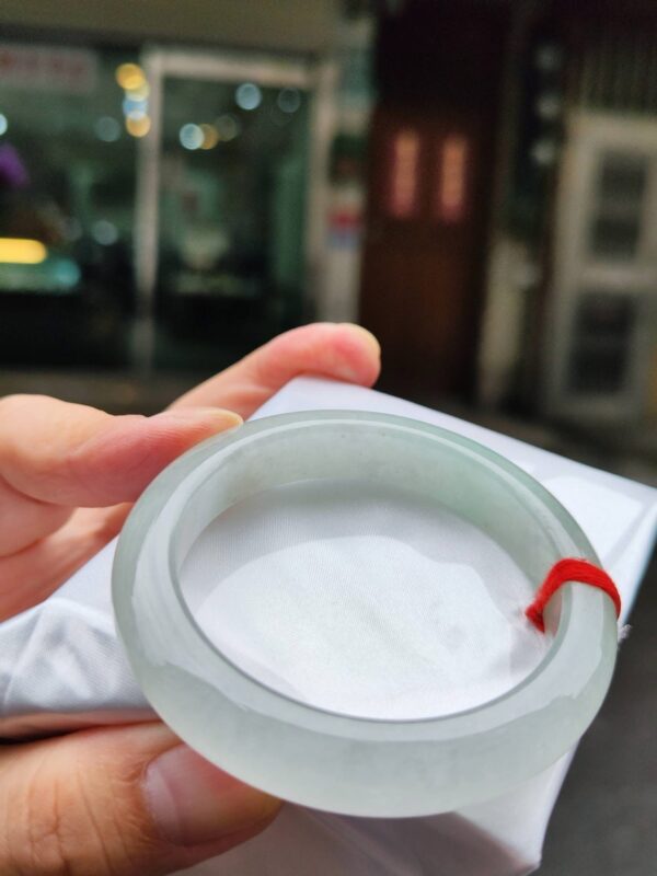 🌸  冰種飄淡綠正圈厚庄手鐲  天然緬甸玉A貨 🌸