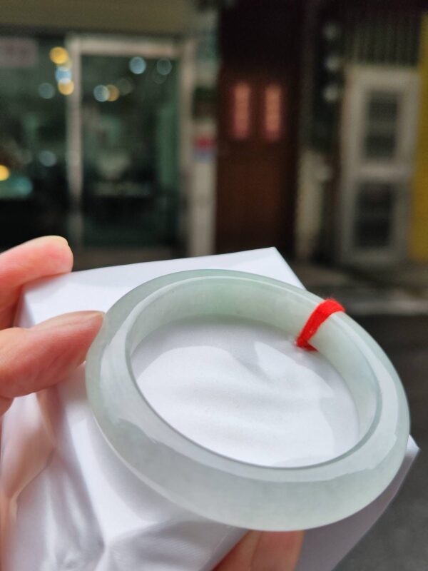 🌸  冰種飄淡綠正圈厚庄手鐲  天然緬甸玉A貨 🌸