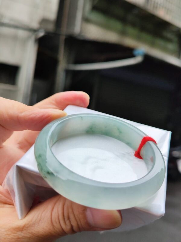 🌸  冰玻飄花正圈手鐲  天然緬甸玉A貨 🌸