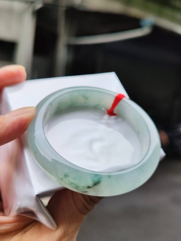 🌸  冰玻飄花正圈手鐲  天然緬甸玉A貨 🌸