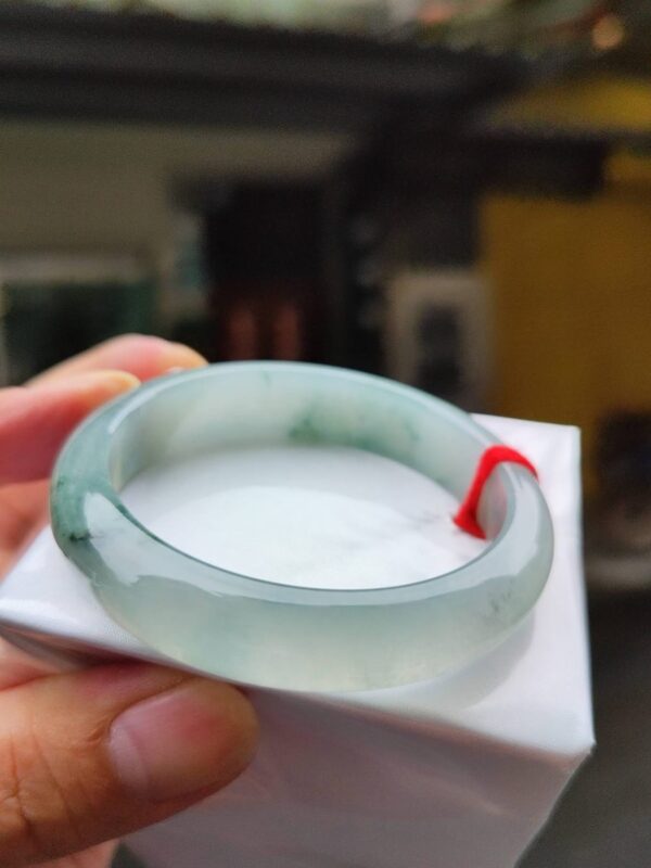 🌸  冰玻飄花正圈手鐲  天然緬甸玉A貨 🌸