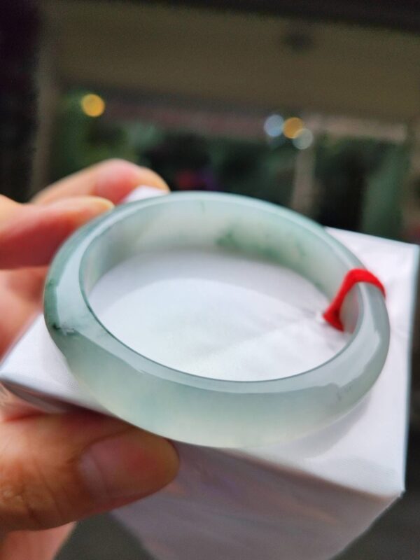 🌸  冰玻飄花正圈手鐲  天然緬甸玉A貨 🌸