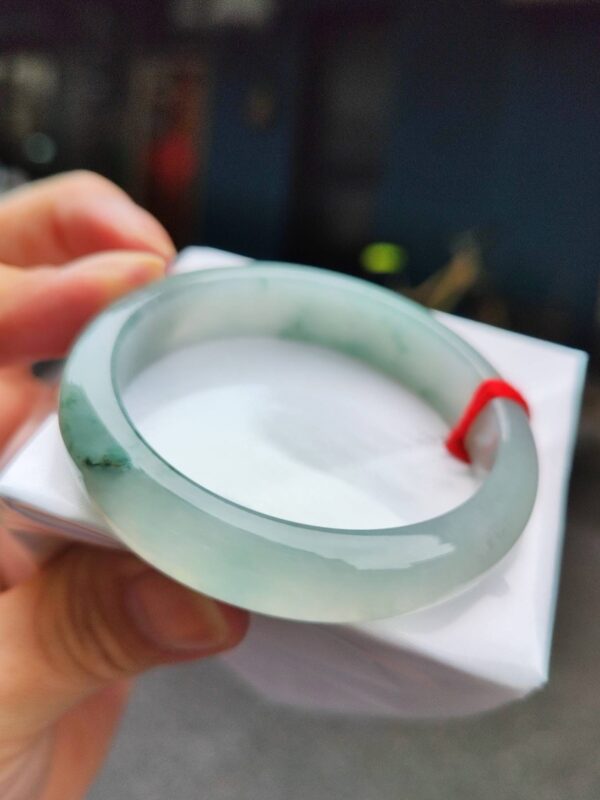 🌸  冰玻飄花正圈手鐲  天然緬甸玉A貨 🌸