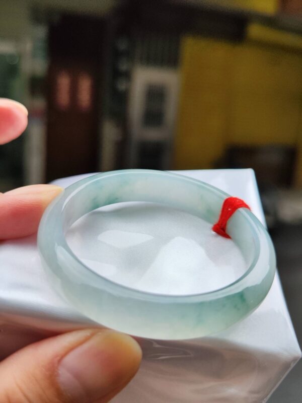 🌸  冰玻飄花正圈手鐲  天然緬甸玉A貨 🌸