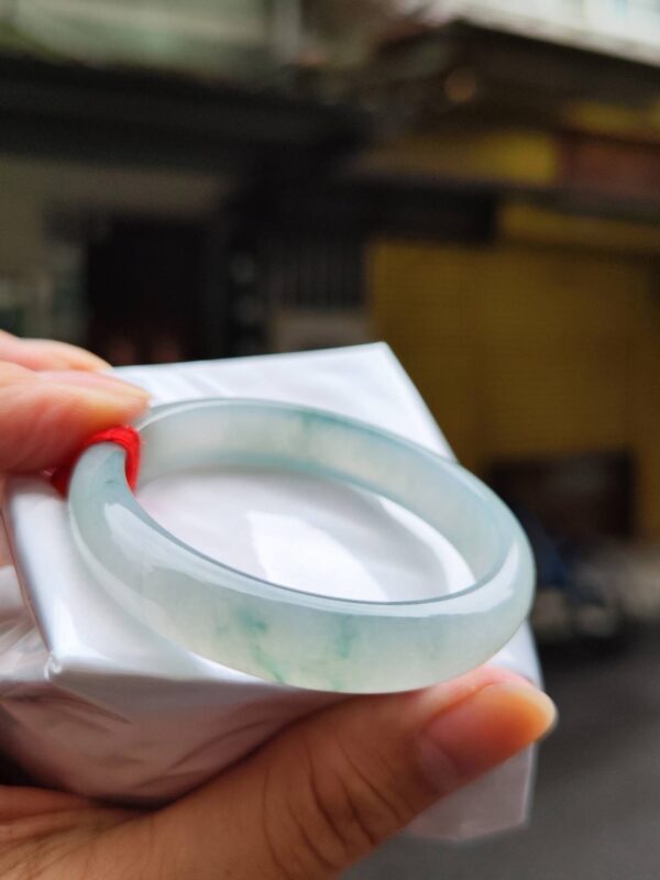 🌸  冰玻飄花正圈手鐲  天然緬甸玉A貨 🌸