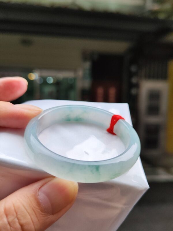 🌸  冰玻飄花正圈手鐲  天然緬甸玉A貨 🌸