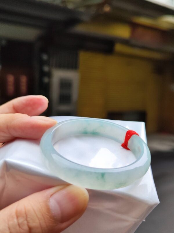 🌸  冰玻飄花正圈手鐲  天然緬甸玉A貨 🌸