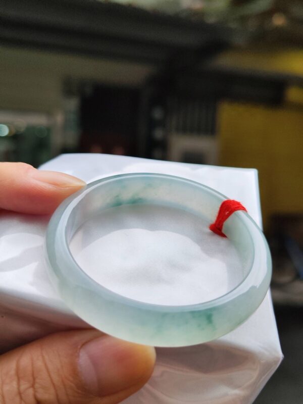 🌸  冰玻飄花正圈手鐲  天然緬甸玉A貨 🌸