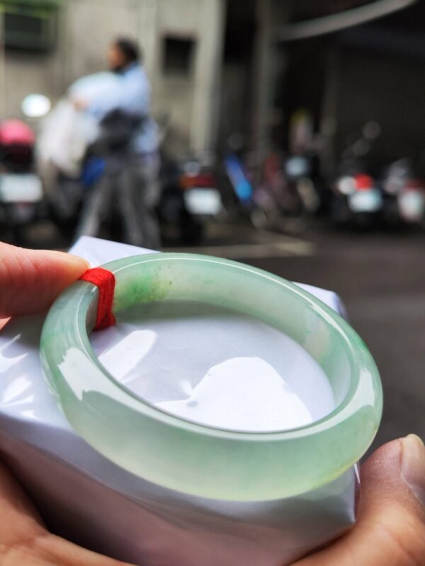 🌸  放光玻璃種正圈手鐲  天然緬甸玉A貨 🌸