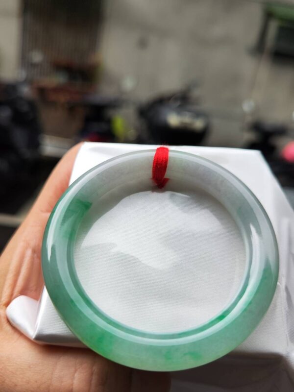 🌸  淡紫飄陽綠正圈圓骨手鐲  天然緬甸玉A貨 🌸