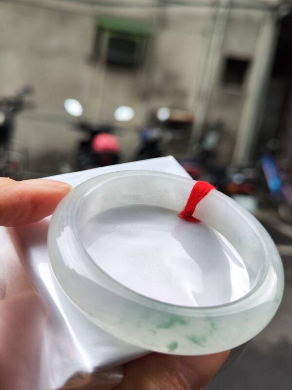 🌸  冰玻璃種飄綠花正圈手鐲  天然緬甸玉A貨 🌸