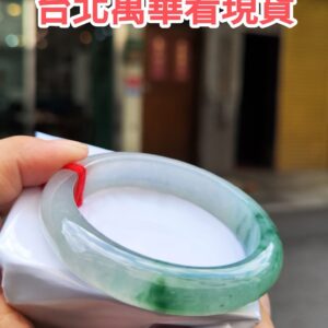 img_6131-2 木拿場口 頂級放光玻璃種飄綠花 正圈厚庄手鐲