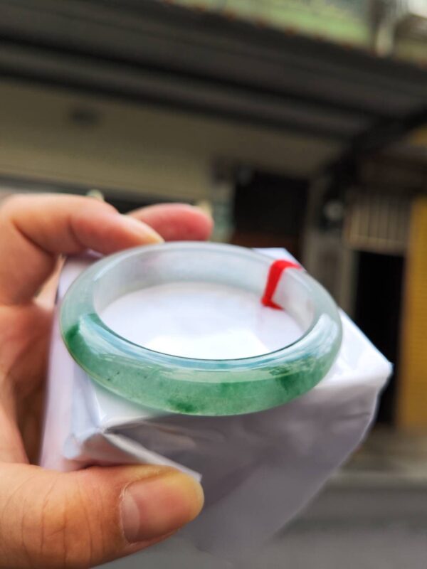 木拿場口 頂級放光玻璃種飄綠花 正圈厚庄手鐲